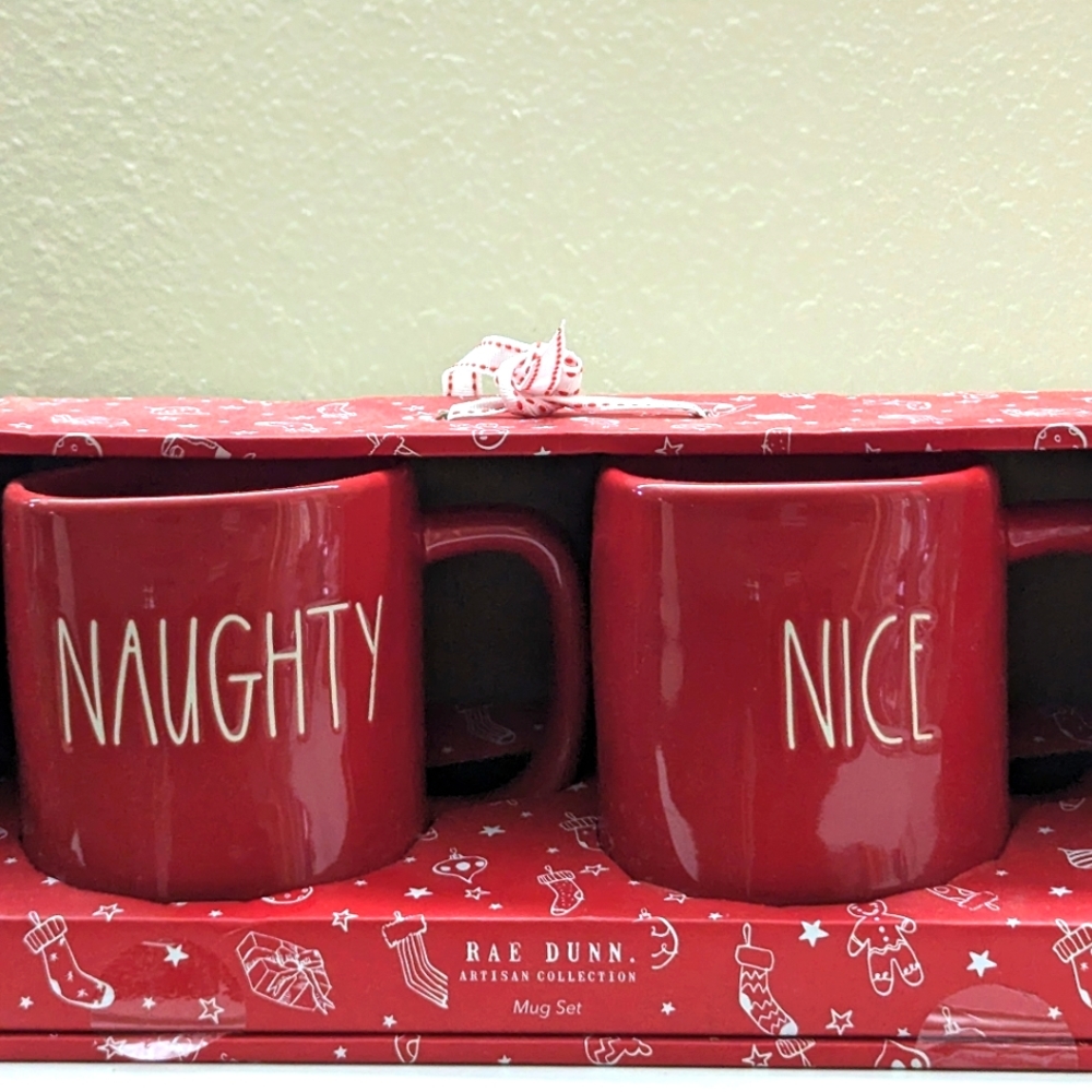 New Rea Nice and Naughty  Christmas Mug Set
